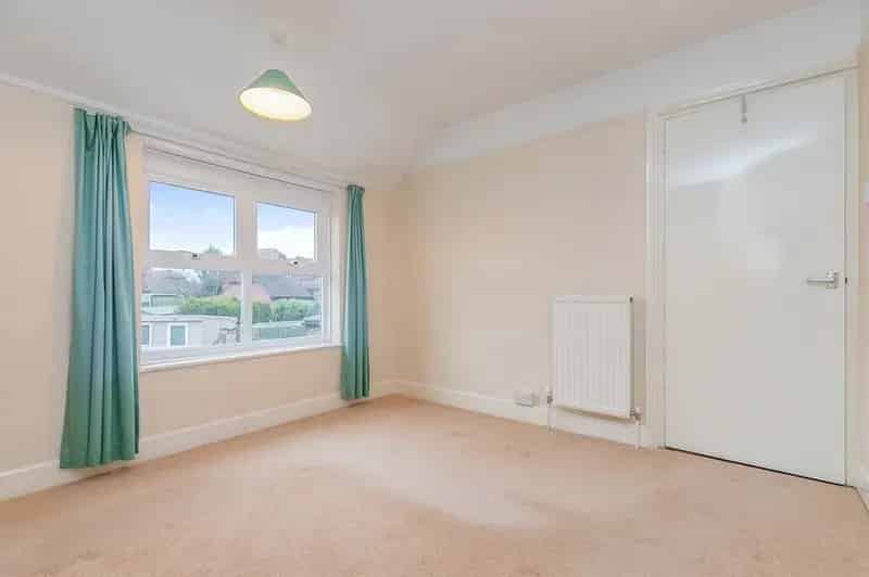 3 Bedroom Semi Detached House to Rent Rye TN31