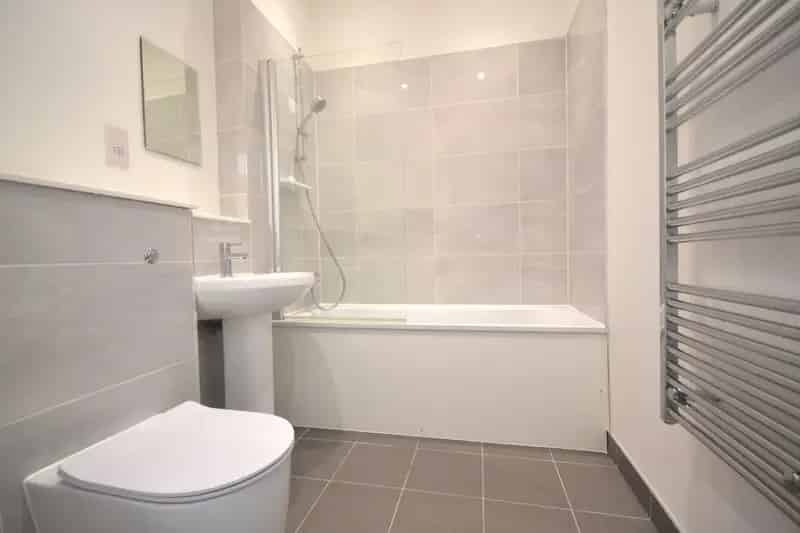 1 bedroom Flat
 To Let