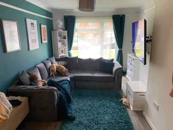 2 Bed Bungalow in East Coker Massive Garden Wet Room