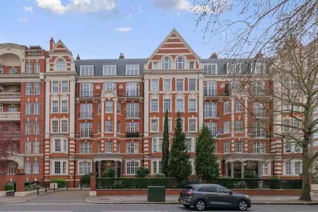 Flat for sale in Maida Vale, London W9