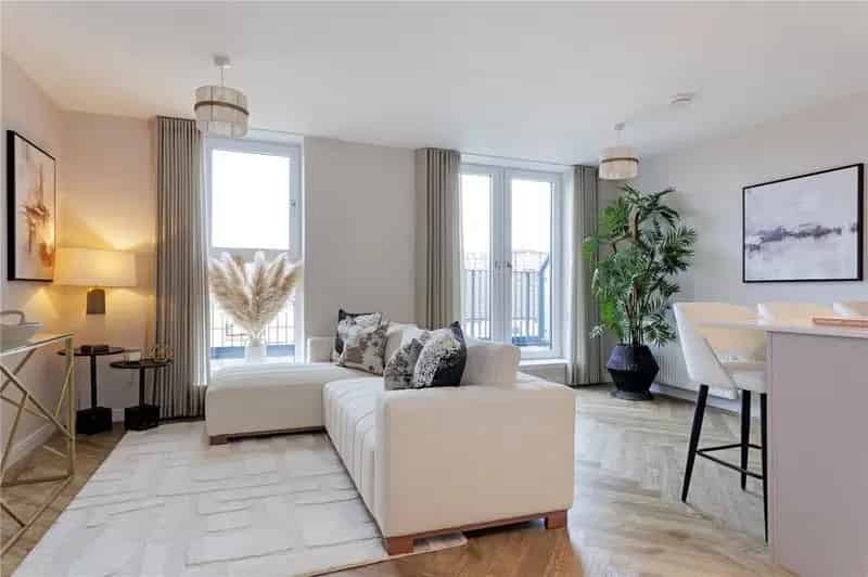 3 Bedroom Penthouse For Sale