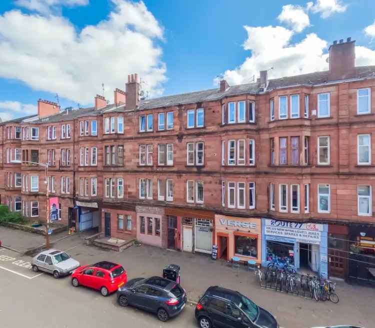 1-Bedroom Flat in Shawlands - Modern, Convenient, and Well-Appointed