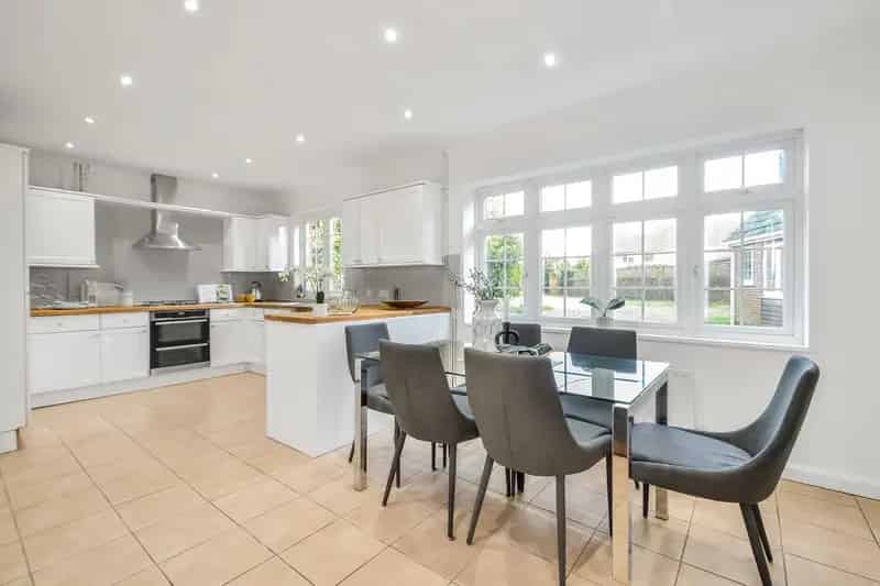 Detached House 5 Bedrooms Home Office Fareham Hampshire