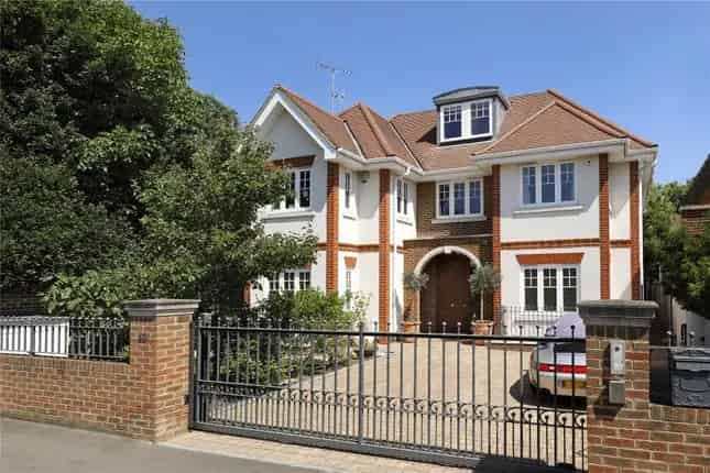 6 Bedroom Detached House Wimbledon Near Common