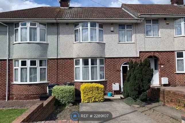 Terraced house to rent in Gordon Avenue, Bristol BS5