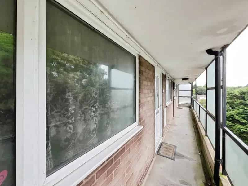 2 Bedroom House For Sale in Sandgate Folkestone