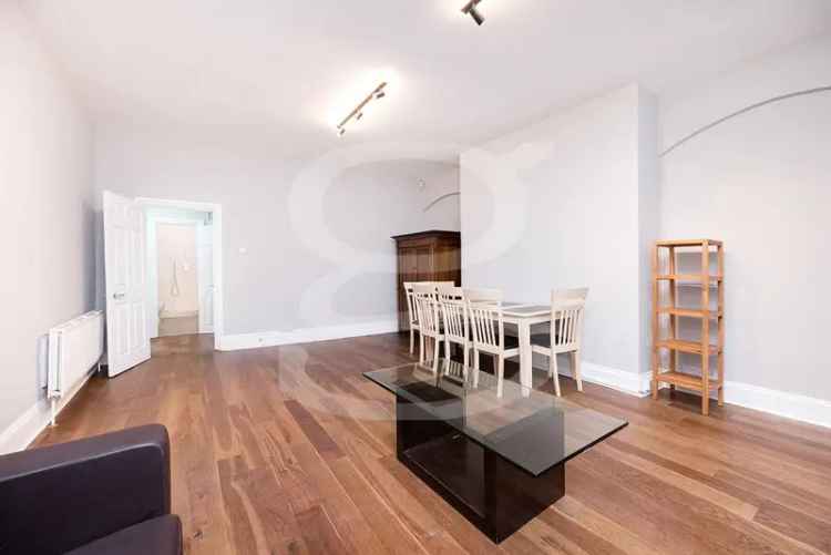 2 Bedroom Apartment St John's Wood  - Private Patio & Modern Interior