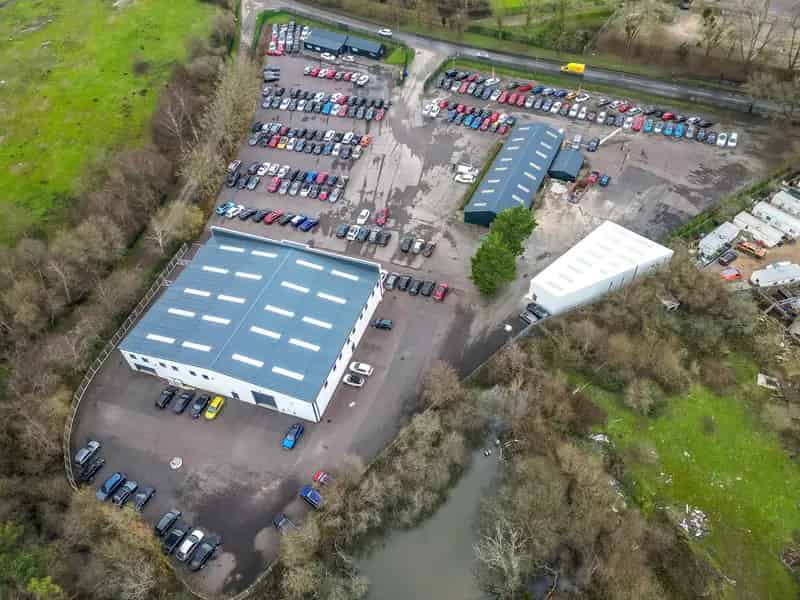 Car Dealership Premises 24388 sq ft on 39 Acres