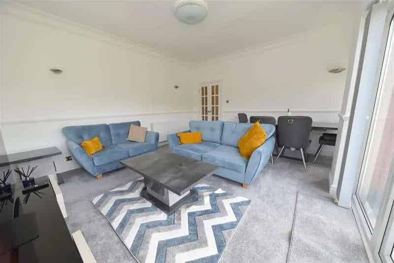2 Bed Flat for Sale in Harborne with Balcony and Garage