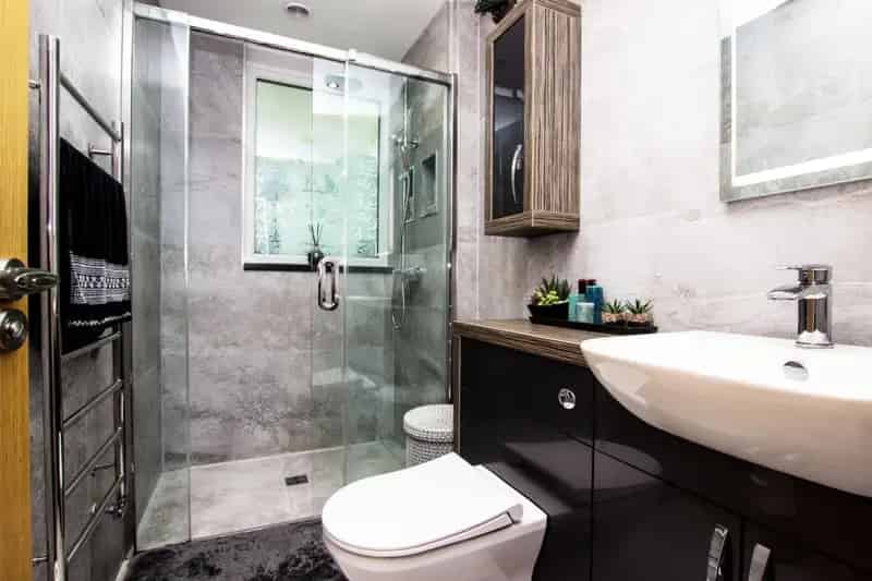 2 Bedroom Bungalow For Sale 840 SQ FT Modern Stylish