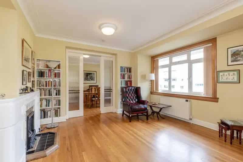 3 Bedroom Ground Floor Flat for Sale