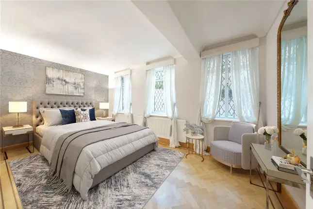 Maisonette for sale in Grove End Road, St John's Wood, London NW8