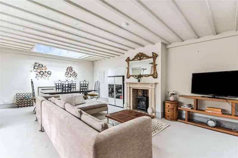 4 Bed House for Sale near Clapham South