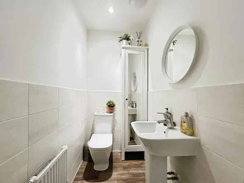 4 Bed Detached House for Sale