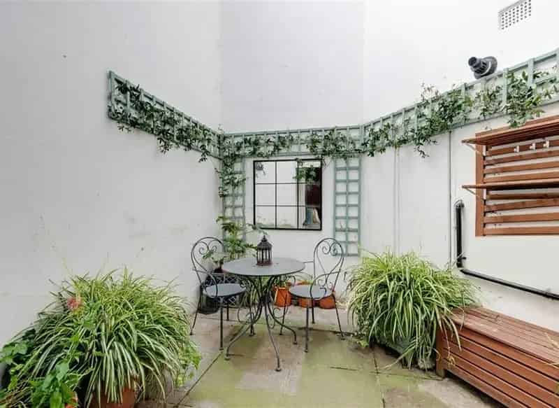 Spacious One Double Bedroom Flat Near Hyde Park
