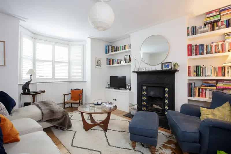 3 Bedroom Flat House to Rent Near Loughborough Junction