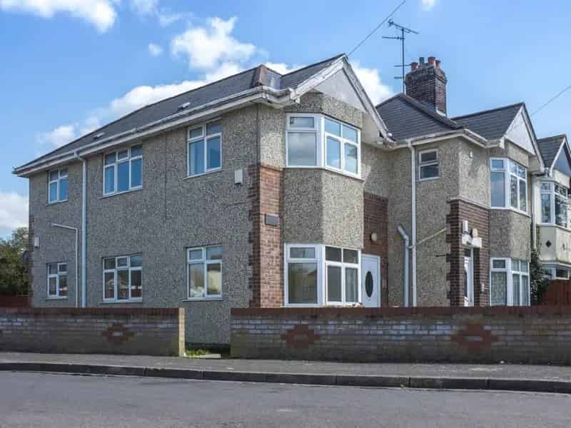 1 Bedroom Flat To Rent Available 13082025