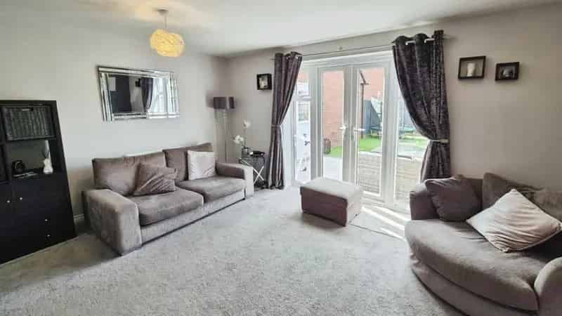 3 Bed Semi Detached House For Sale