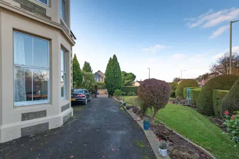 Villa For Sale in Broughty Ferry