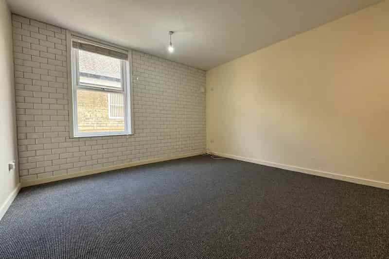 Grantham Town Centre Apartment - Zero Deposit Guarantee Available