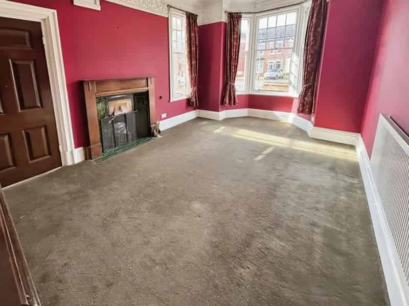 5 Bedroom House For Sale Gainsborough