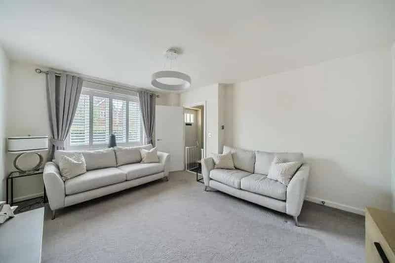 3 Bed House for Sale Brize Meadow Development