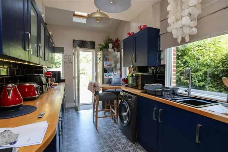 3 Bed Semi-Detached House For Sale Near Alexandra Park