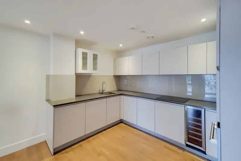 2 bedroom Flat
 To Rent