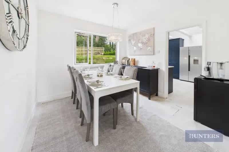 3 Bedroom Bungalow For Sale