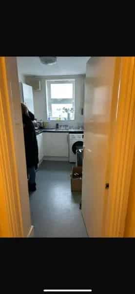 Battersea Rise Flat Near Clapham Junction Station