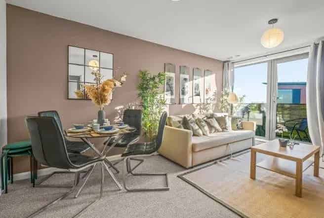 2 Bedroom Student Flat Birmingham City Centre