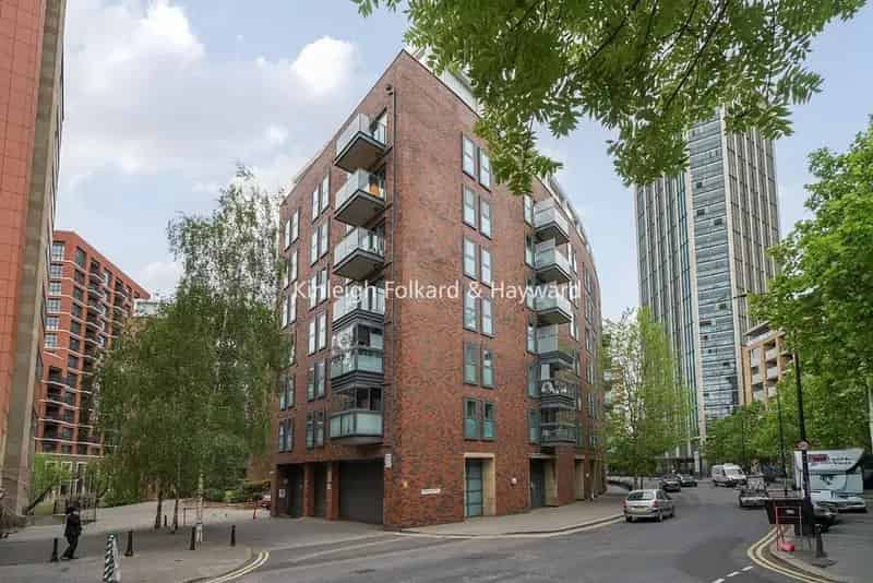 Maple Quays Apartment near Canada Water Station