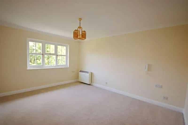 1 Bed Flat for Sale in Rosehill Retirement Development