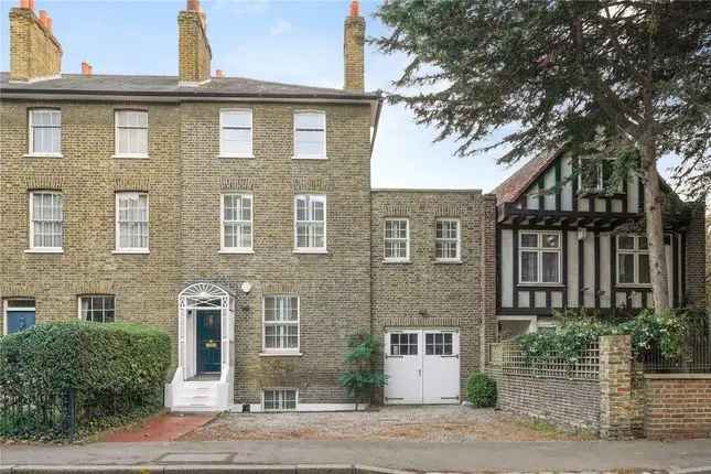 Terraced house to rent in Ridgway, London SW19