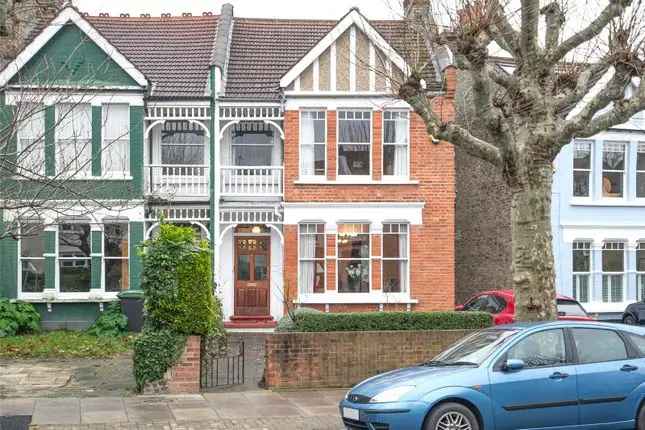 Detached house for sale in Park Avenue South, London N8