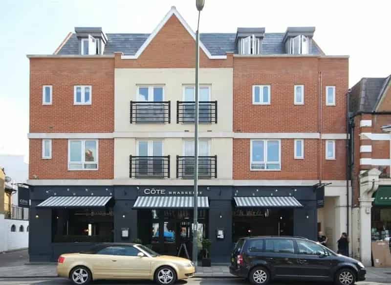 Two Bedroom Apartment Teddington High Street