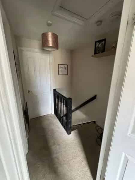 2 Bedroom House with 2 Parking Spaces