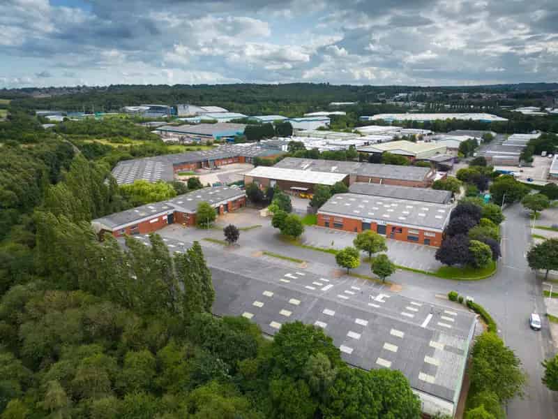 Modern Industrial Warehouse Units For Lease