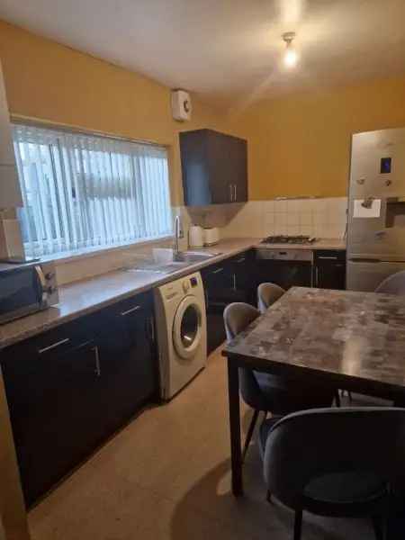 House For Rent in Walsall, England