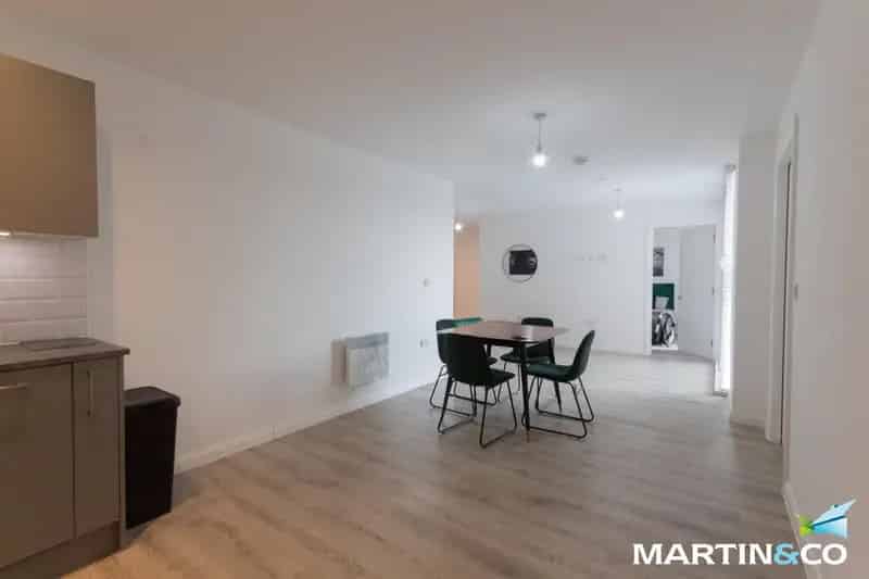 2 Bedroom Luxury Apartment Birmingham City Centre Park View