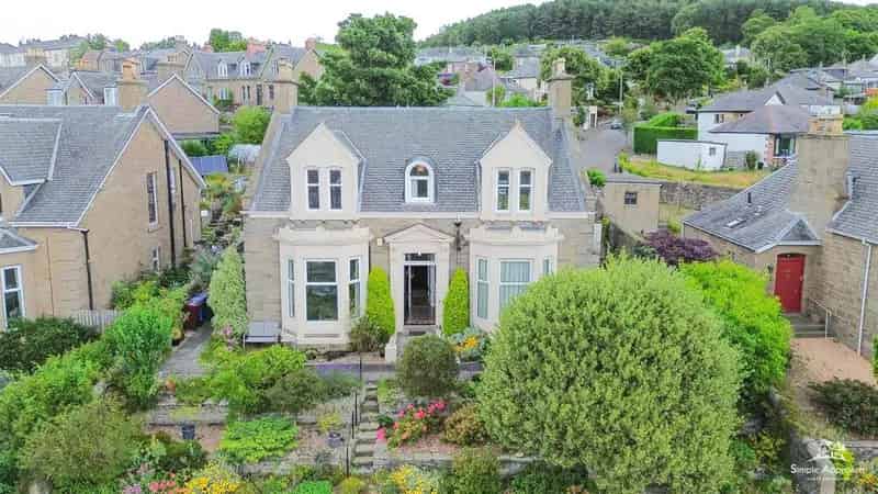 2 Bedroom Flat for Sale Simple Approach