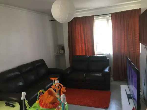 Flat For Rent in London, England