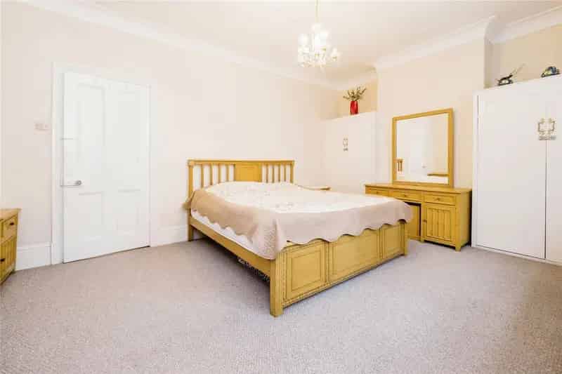 Four Bedroom Edwardian House East Ham Central Park