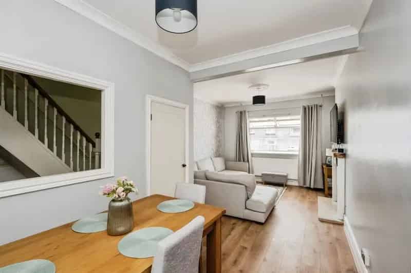 3 Bedroom Terraced House Port Tennant Swansea