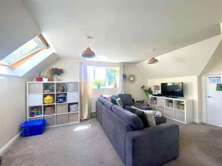 2 Bedroom Apartment Bright Modern Two Bed Apartment