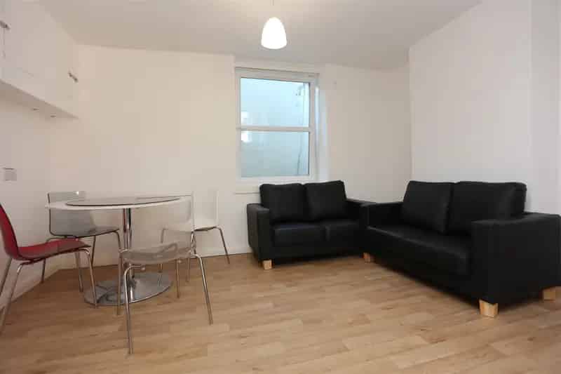 4 Bedroom House to Rent Hanover