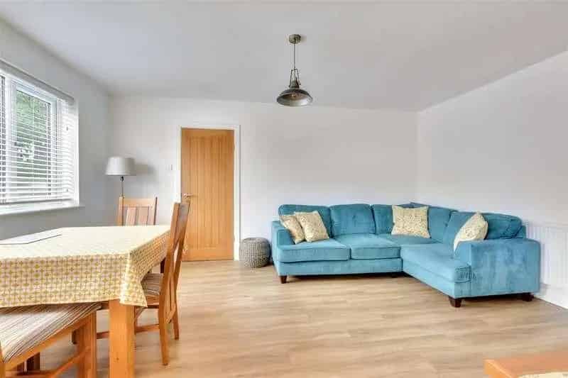 2 Bed Detached Bungalow For Sale No Upward Chain