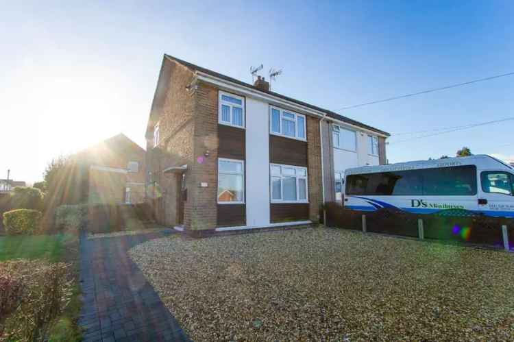 3 Bedroom Semi Detached House To Rent