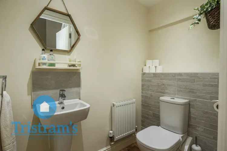 2 Bedroom Barn Conversion House to Rent