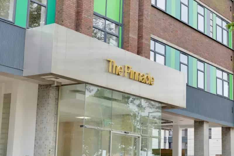 2 Bedroom Flat for Sale in Southend-on-Sea